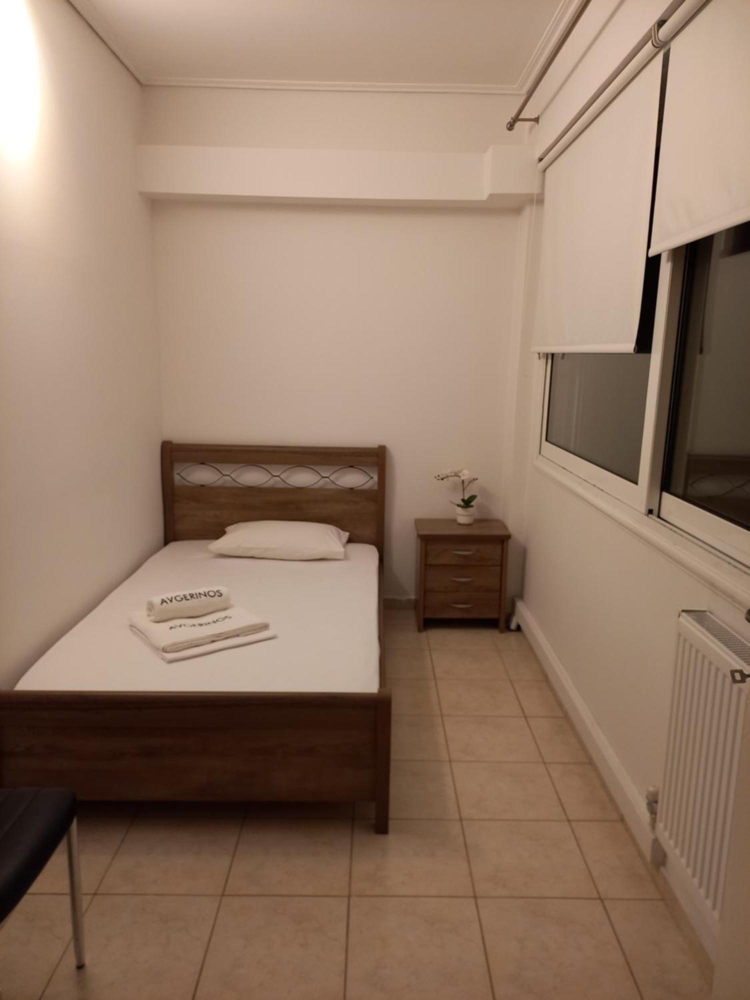 A V G E R I N O S Athens Apartment Екстериор снимка